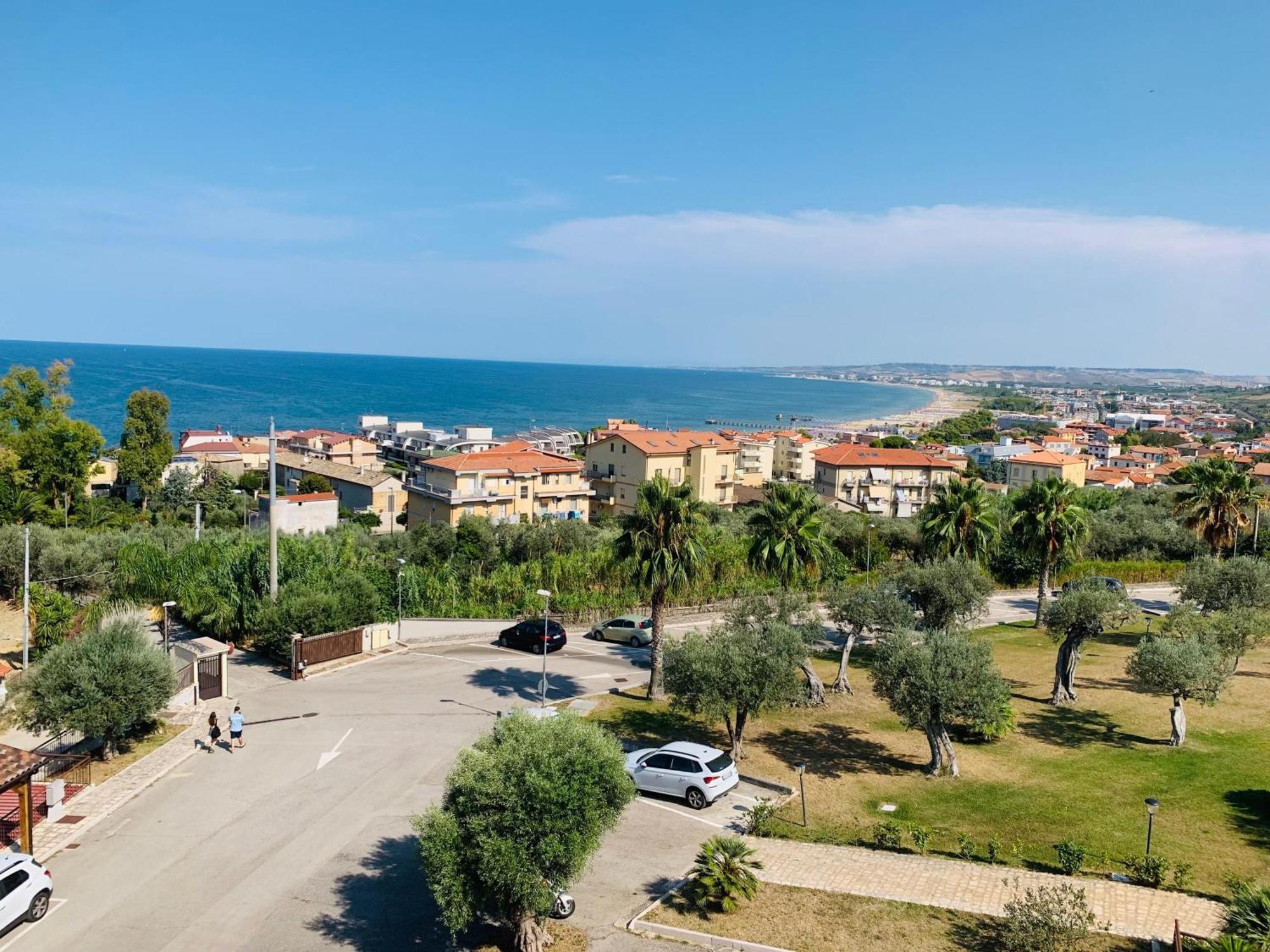 Residence D'Alessio Васто Экстерьер фото